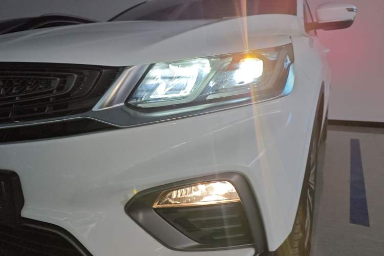 Used Geely Auto Coolray 2019 260T DCT Knight China VI Standard
