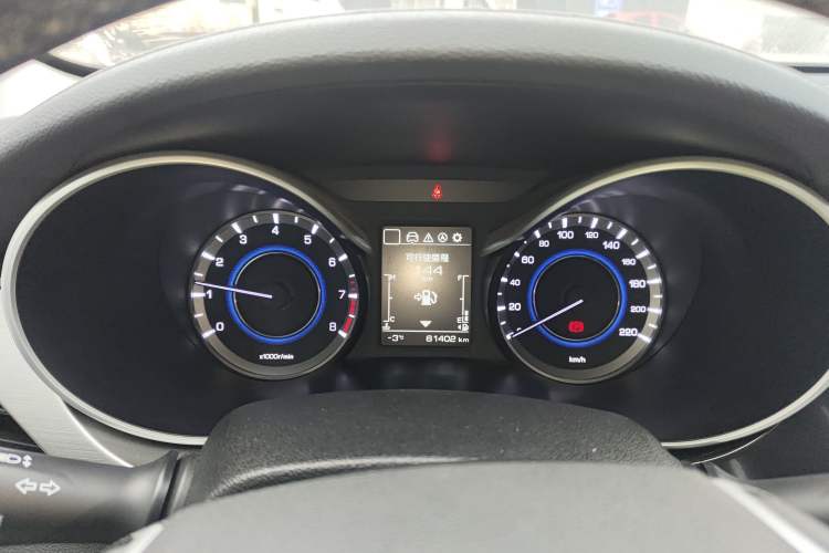 Used Changan Eado 2019 High-Energy Edition 1.6L GDI Manual Pioneer Model China VI Standard
