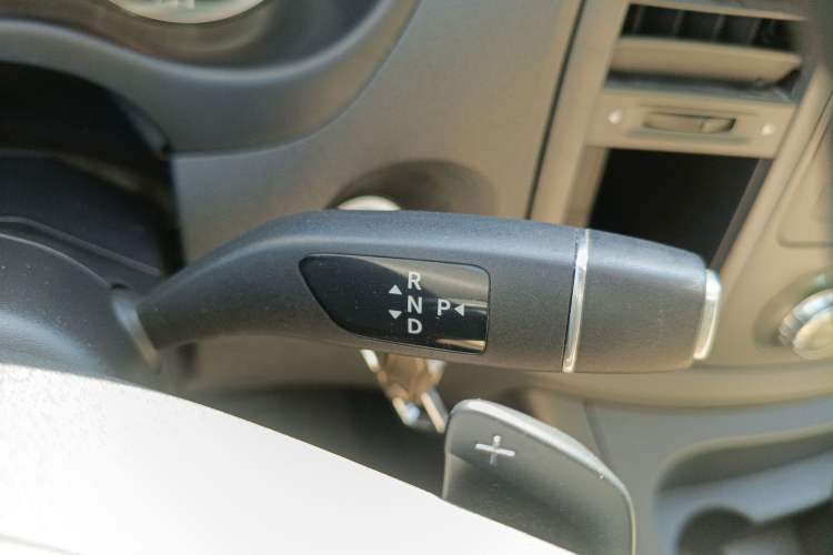 Used Mercedes-Benz Vito 2016 2.0T Business Edition
