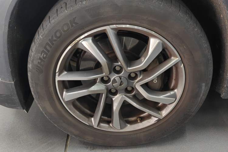 Used Nio ES6 2019 430 km Performance Version
