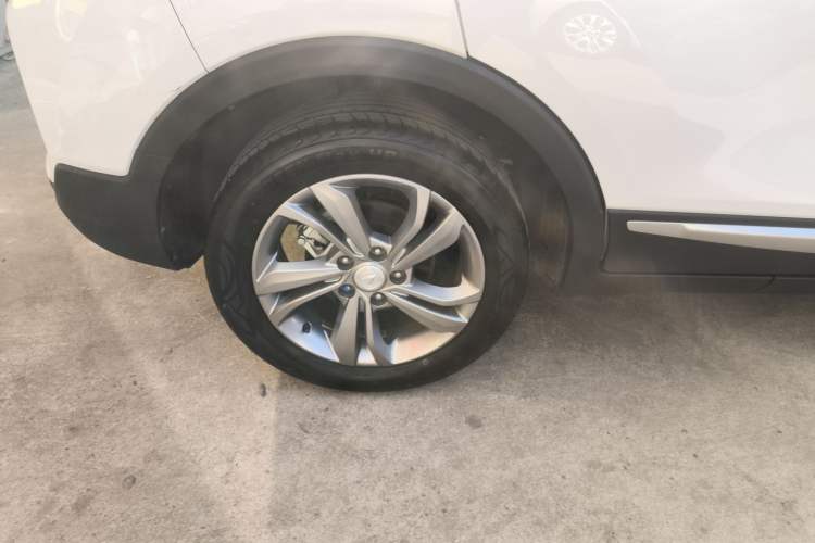 Used Changan CS15 2021 1.5L Automatic Entry-Level Trim
