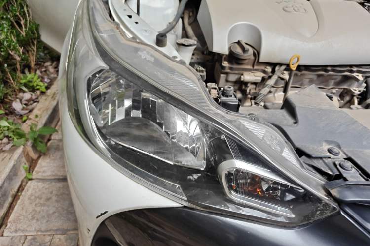 Used Toyota YARiS L 2017 1.5G CVT JingSu Model with Upgraded Sunroof
