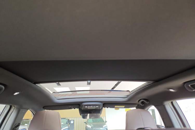 Used BYD Song PLUS New Energy 2025 EV Intelligent Driving Version 520km Premium Model
