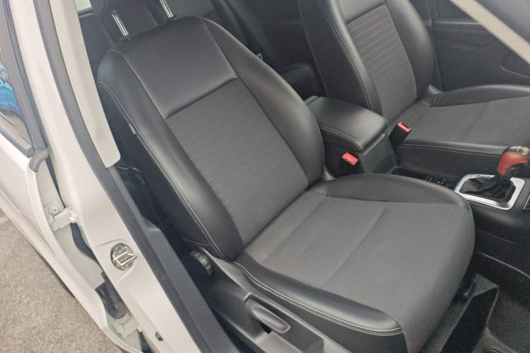 Used Volkswagen Tiguan 2016 280TSI Automatic Two-Wheel-Drive Silk Road Style Edition
