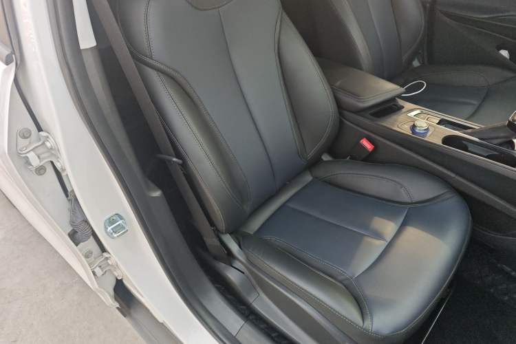 Used Buick Velite 6 2023 430km Comfort Edition
