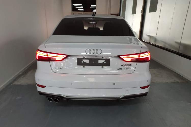 Used Audi A3 2019 Limousine 35 TFSI Fashion Edition China V standard
