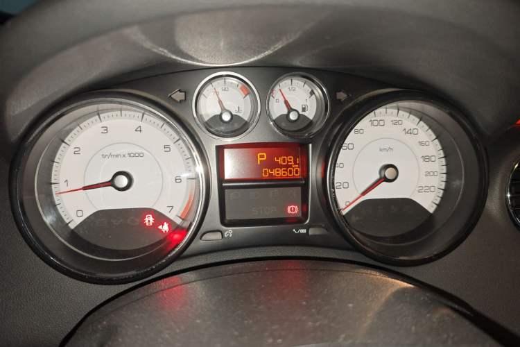 Used Peugeot 408 2013 2.0L Automatic Comfort Edition