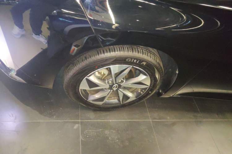 Used GAC Trumpchi M6 2023 PRO 270T DCT Luxury Edition
