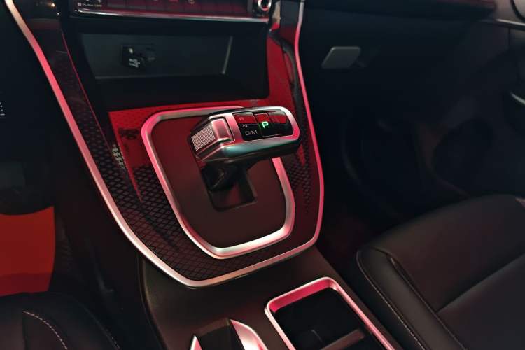 Used Haval M6 2021 PLUS 1.5T DCT Smart Enjoyment Model