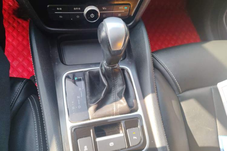 Used BYD Song MAX 2017 1.5T Automatic Smart Connect Elite 7-Seater
