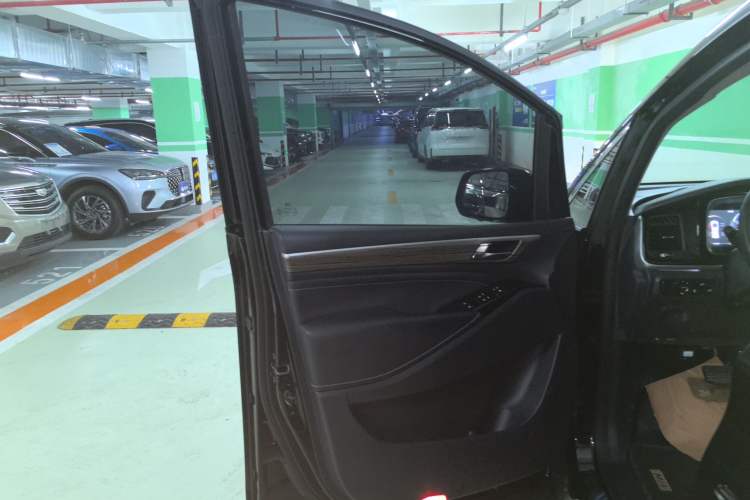 Used GAC Trumpchi M8 2023 Lingxiu Series 390T Prestige Edition
