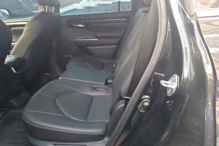 Used Toyota Highlander 2023 2.5L Smart Electric Hybrid Dual-Motor All-Wheel-Drive Luxury 7-Seater