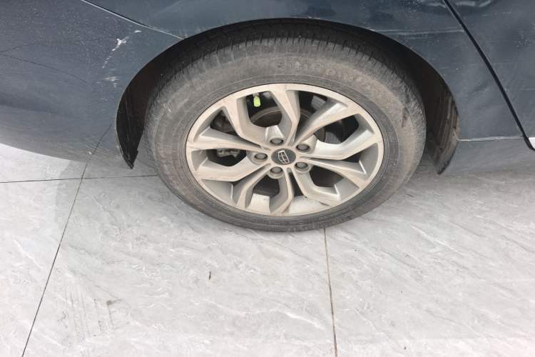 Used Geely Auto Emgrand GT 2016 1.8T Comfort Model
