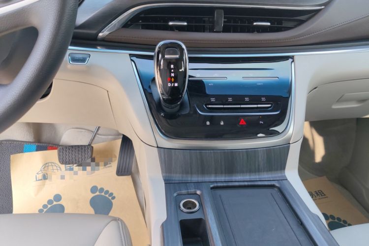 Used Buick GL8 2021 Land Cruiser Executive Class 652T Comfort Model
