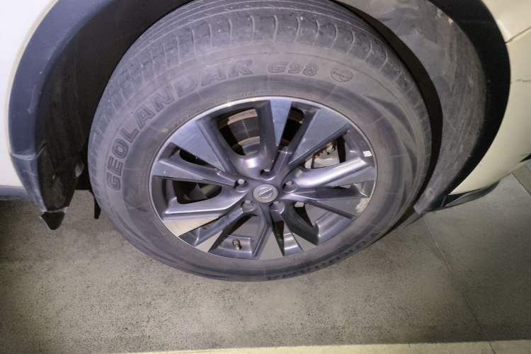 Used Nissan Murano 2015 2.5L XE Two-Wheel-Drive Elite Edition