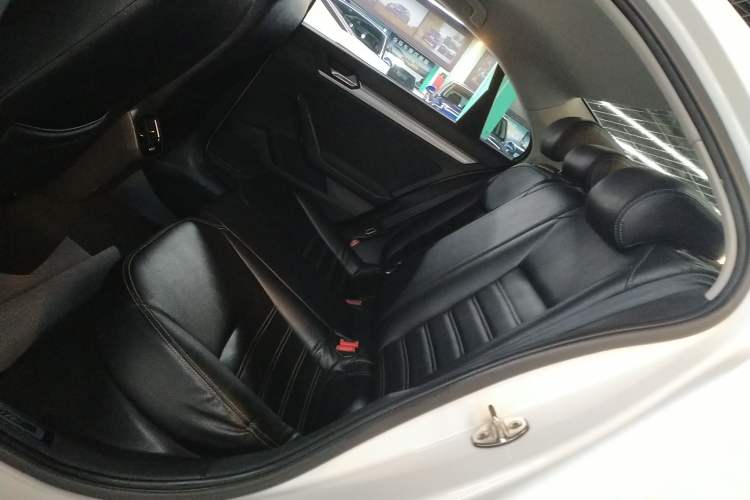 Used Volkswagen Lamando 2017 230TSI DSG Fashion Edition