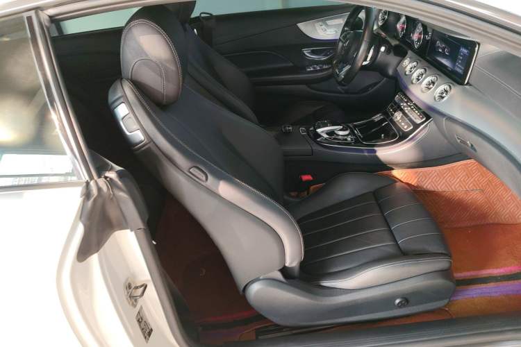 Used Mercedes-Benz E-Class 2017 E 300 Coupe
