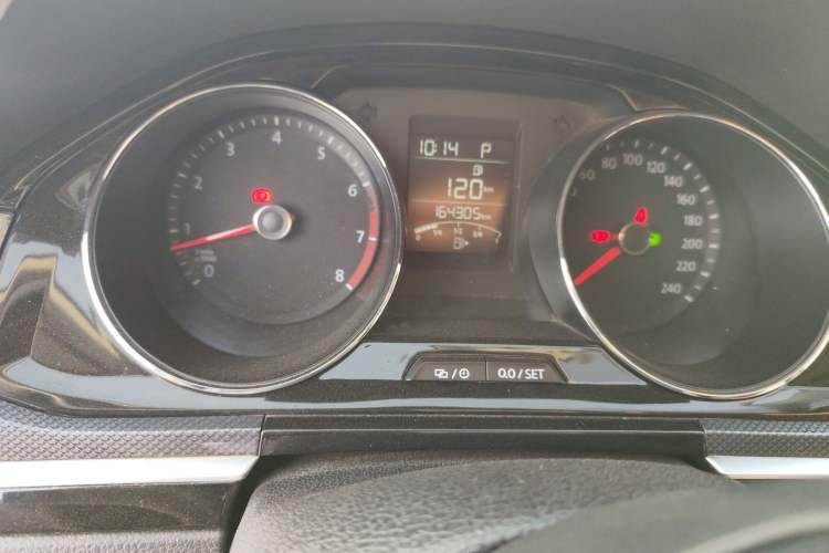 Used Volkswagen C-TREK 2017 1.6L Automatic Comfort Model
