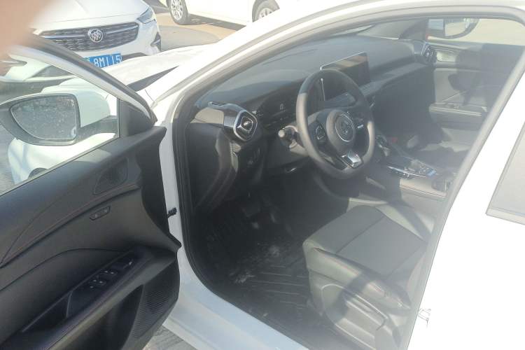 Used MG 5 2025 180 DVVT Global Luxury Edition
