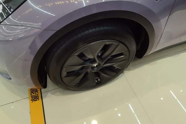 Used Tesla Model Y 2022 Rear-Wheel-Drive Version