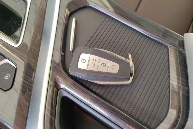 Used Geely Auto Jiajie 2021 1.8TD DCT Luxury Model
