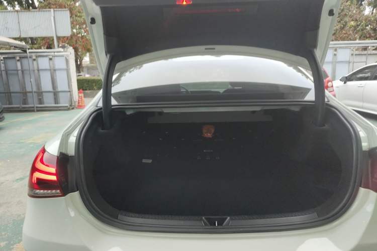 Used Mercedes-Benz A-Class 2020 Restyled A 200 L Sport Sedan Fashion Version