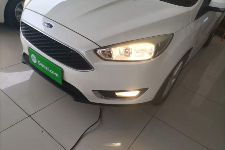 Used Ford Focus 2015 Hatchback 1.6L Automatic Fashion Edition