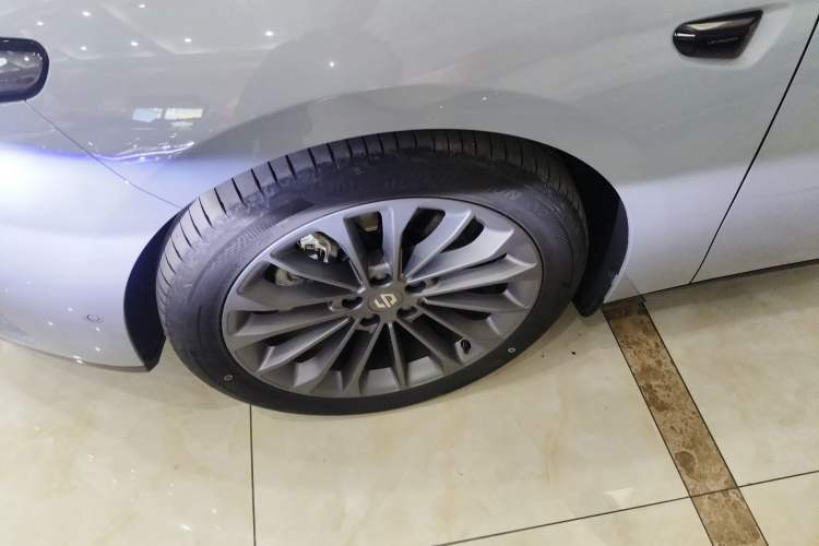 Used Leapmotor C01 2024 Range-Extended 316 Deluxe Edition