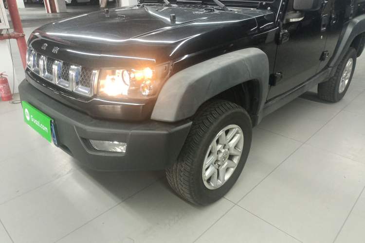 Used  BJ40 2016 40L 2.3T Automatic Two-Wheel Drive Prestige Edition
