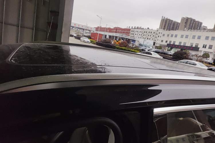 Used Hongqi HS7 PHEV 2024 2.0T PHEV Four-Wheel Drive Flagship Edition 6 Seats
