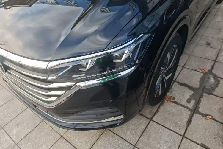 Used Volkswagen Viloran 2022 380TSI Luxury Edition