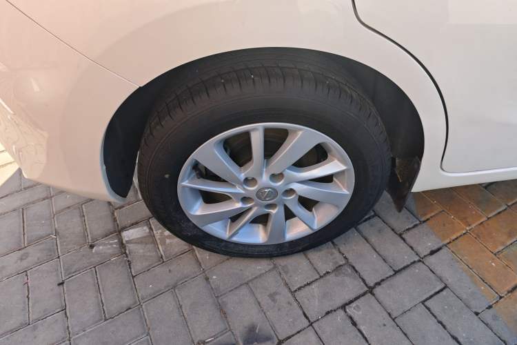 Used Nissan Tiida 2019 1.6L CVT Cool Edition China VI Standard
