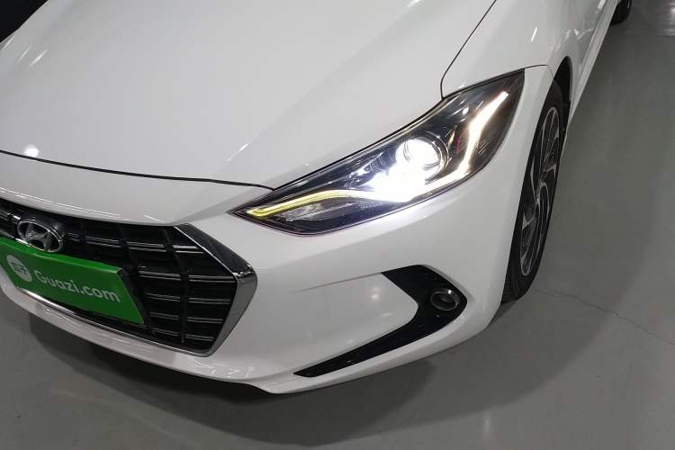 Used Hyundai Elantra 2019 1.4T Dual-Clutch Xuan Dong · Dynamic Model
