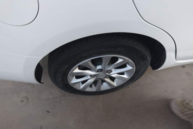 Used Buick GT 2019 15T Dual-Clutch Advanced Version China VI Standard
