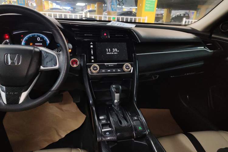 Used Honda Civic 2016 220TURBO CVT Luxury Edition