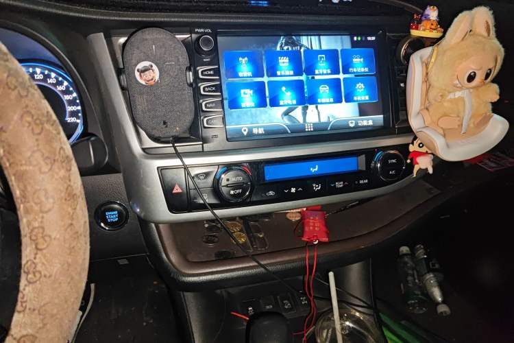 Used Toyota Highlander 2017 2.0T Four-Wheel Drive Luxury Edition 7 Seats
