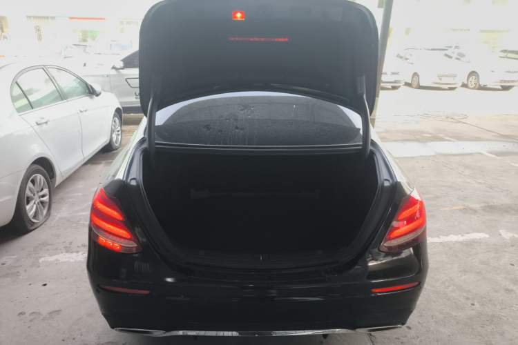 Used Mercedes-Benz E-Class 2020 E 300 L Sporty and Stylish Model
