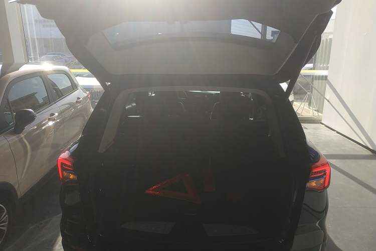 Used Buick Envision 2021 532T Two-Wheel-Drive Luxury Version
