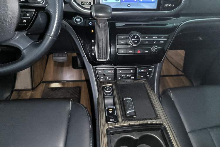 Used GAC Trumpchi M8 2020 Flagship Model 390T Prestige Edition
