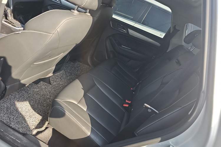 Used Roewe RX5 2020 20T Automatic 4G Connect Superior Flagship Edition
