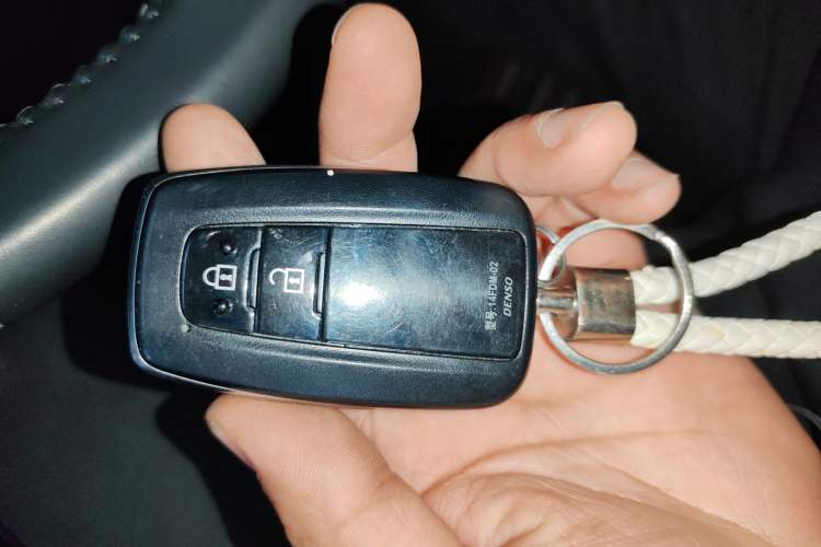 Used Toyota RAV4 2022 2.0L CVT Two-Wheel Drive Fashion Plus Edition