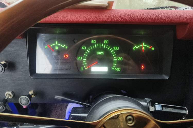 Used  212 Classic 2016 2.0L Square Door Four-Wheel Drive Luxury Version China V
