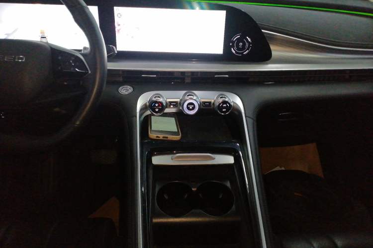 Used  Lingyun 2024 400T Four-Wheel Drive Star Prestige Edition
