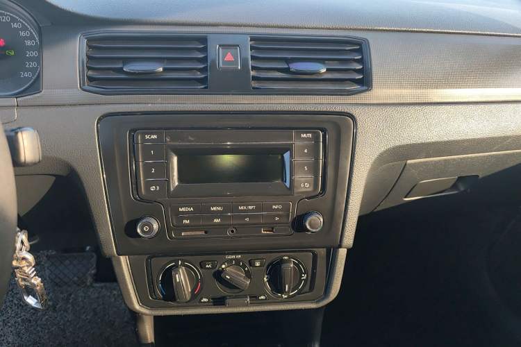 Used Volkswagen Santana 2018 1.5L Automatic Fashion Edition
