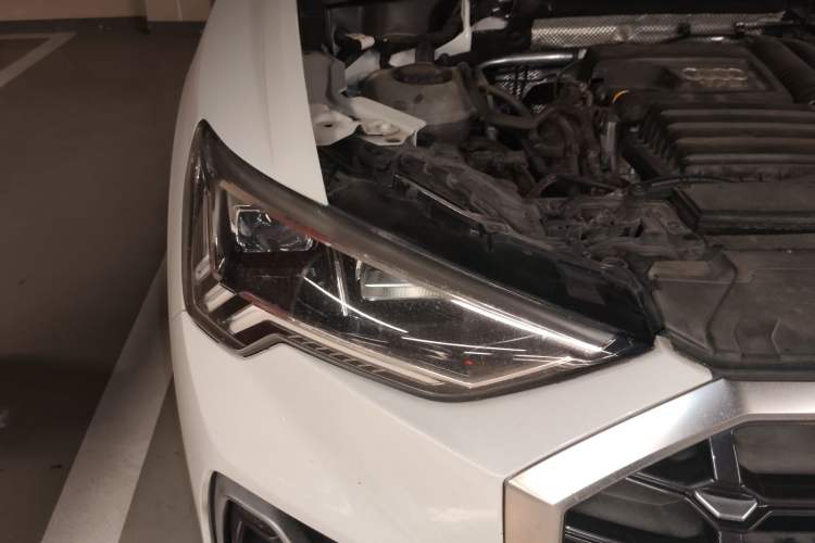 Used Audi Q3 2019 35 TFSI Fashion Dynamic Model