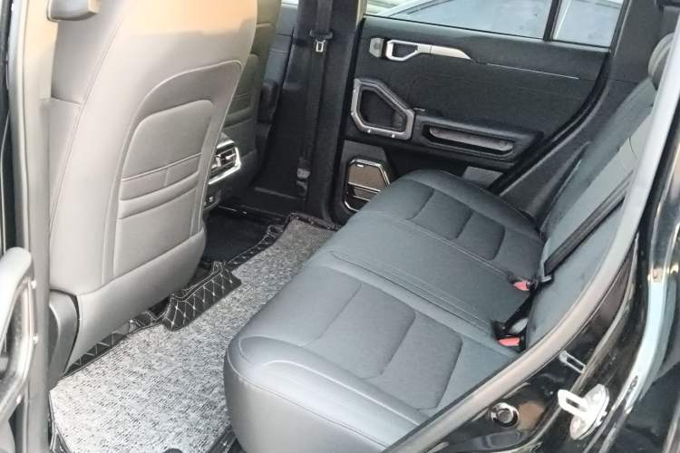 Used JETOUR Traveler 2023 2.0T All-Wheel Drive CrossPRO+
