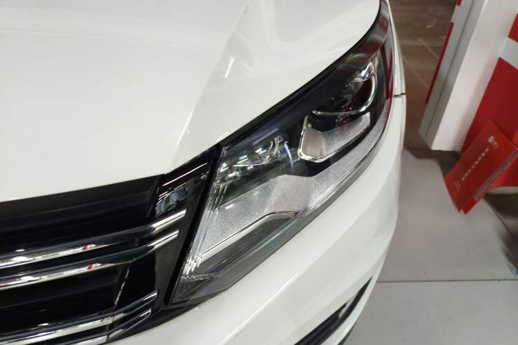 Used Volkswagen Tiguan 2016 280TSI Automatic Two-Wheel-Drive Silk Road Style Edition