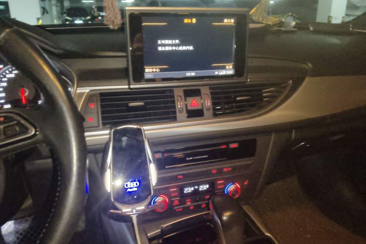 Used Audi A6L 2018 30th Anniversary Edition 35 TFSI Fashion Model
