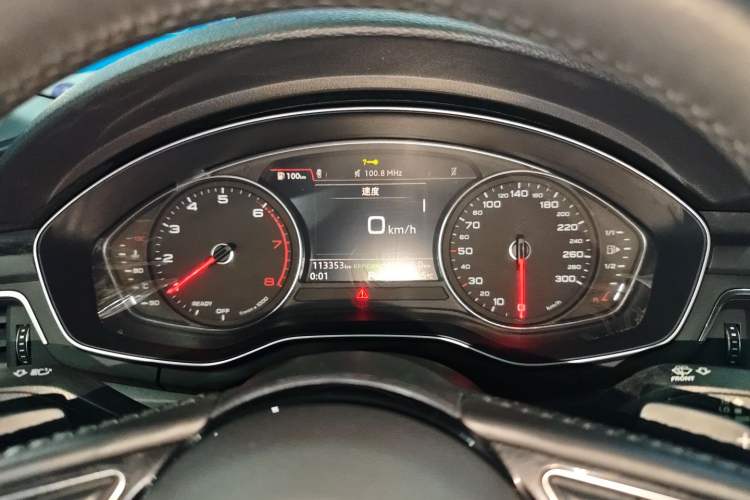 Used Audi A4L 2018 30th Anniversary Edition 40 TFSI Trendy Model
