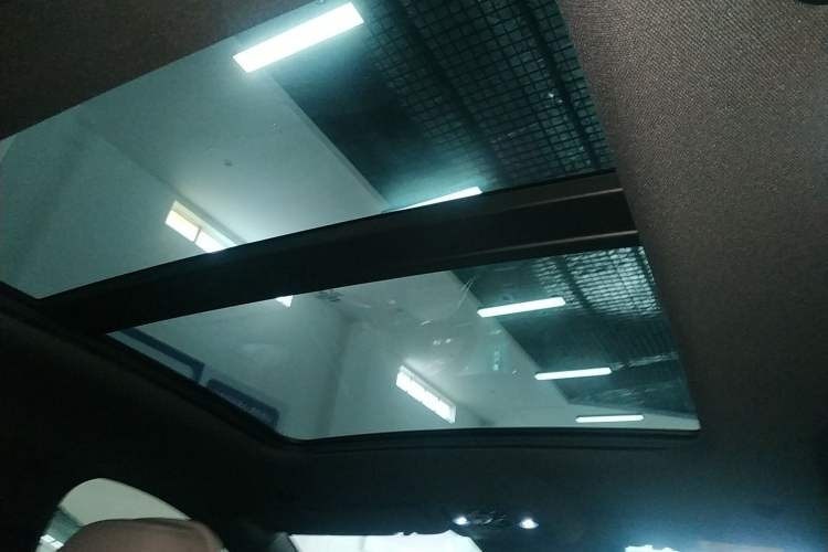 Used BYD Han 2025 EV with 701 km of Laser Radar-Enabled Intelligent Driving